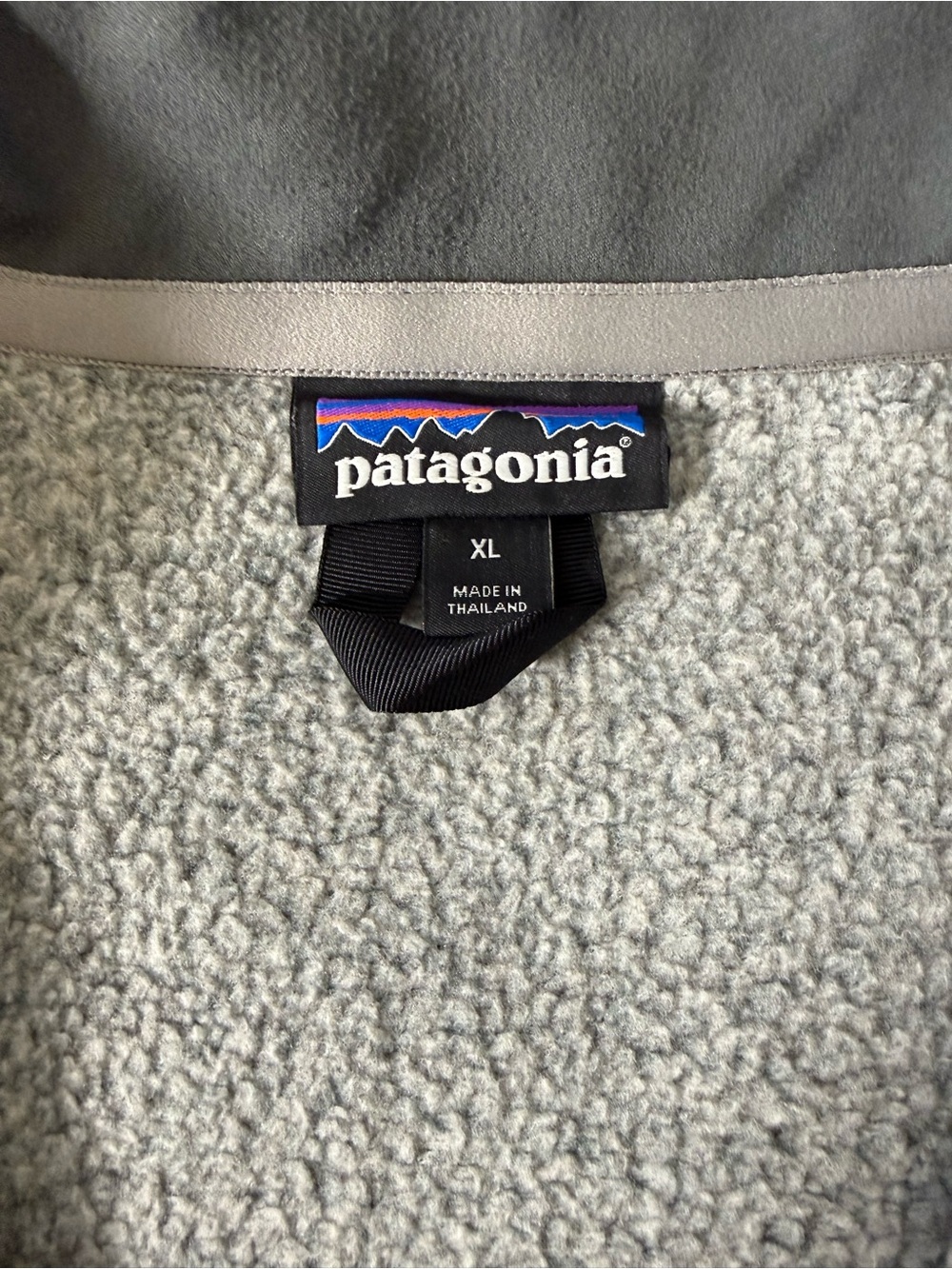 Patagonia Men's Two Toned Gray Better Sweater 1/4 Zip Pullover — Size XL - Picture 9 of 10